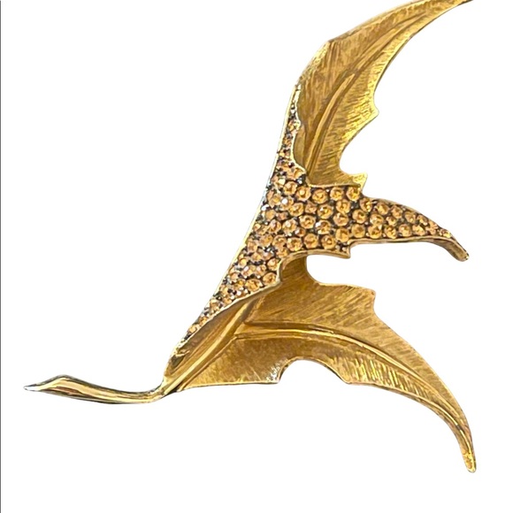 Vintage LEC Boucher Leaf crystal rhinestone brushed gold brooch - Picture 2 of 5